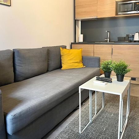 Studio Apartment By Hi5- Rottenbiller Apartment บูดาเปสต์ ภายนอก รูปภาพ