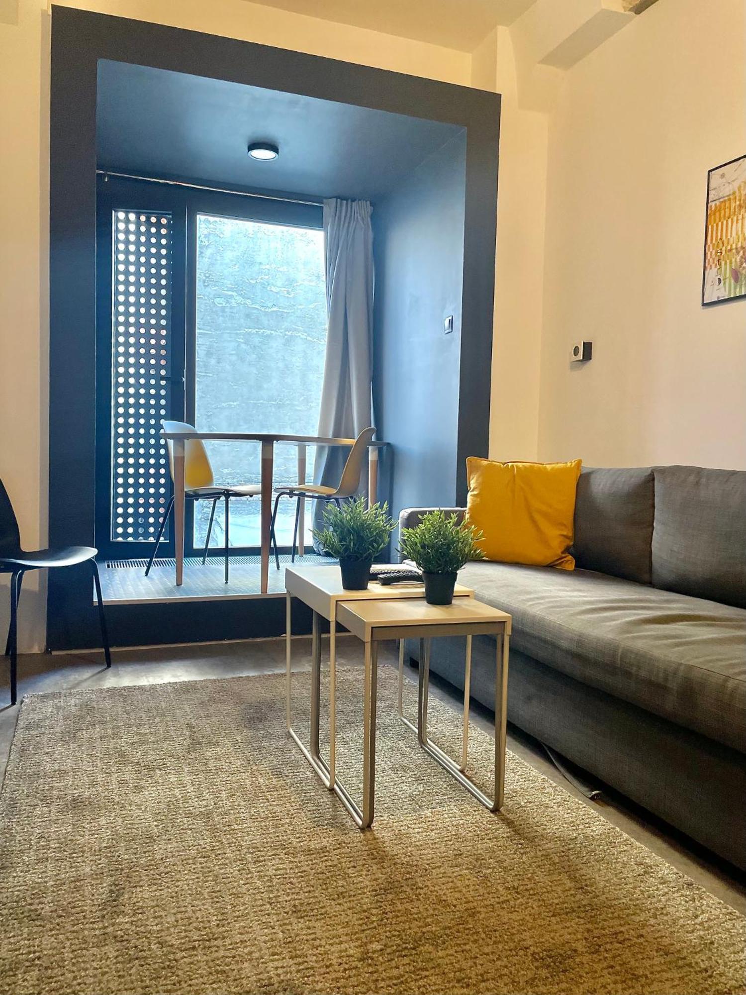 Studio Apartment By Hi5- Rottenbiller Apartment บูดาเปสต์ ภายนอก รูปภาพ